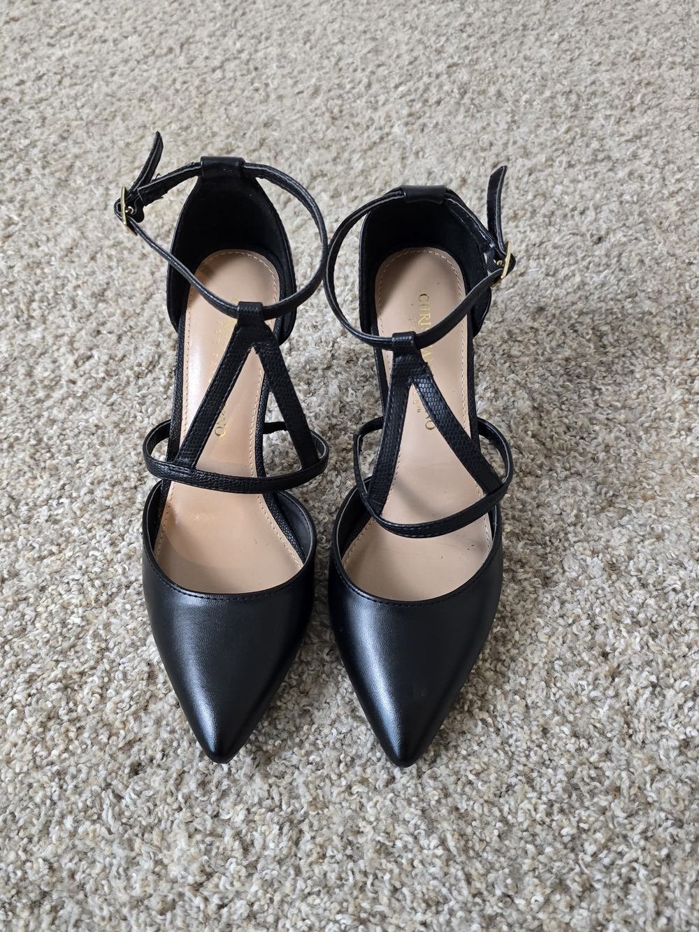 Christian Siriano Women’s Black Strappy Pointed Toe Ankle Strap 6 Quiet Luxury